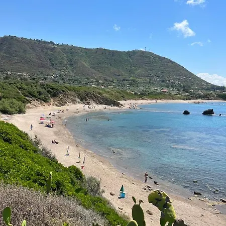 Baia Dei 7 Emiri Holiday * Cefalú